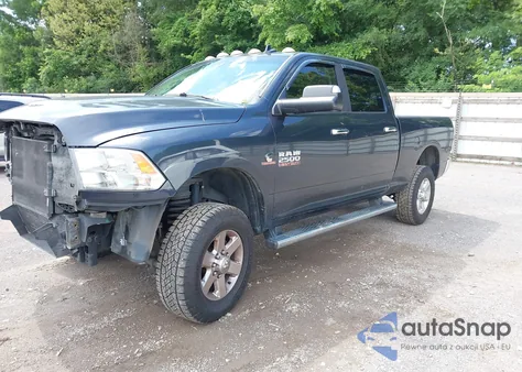 2015 Ram 2500 Lone Star из США, поврежденный, VIN 3C6UR5DL1FG682536